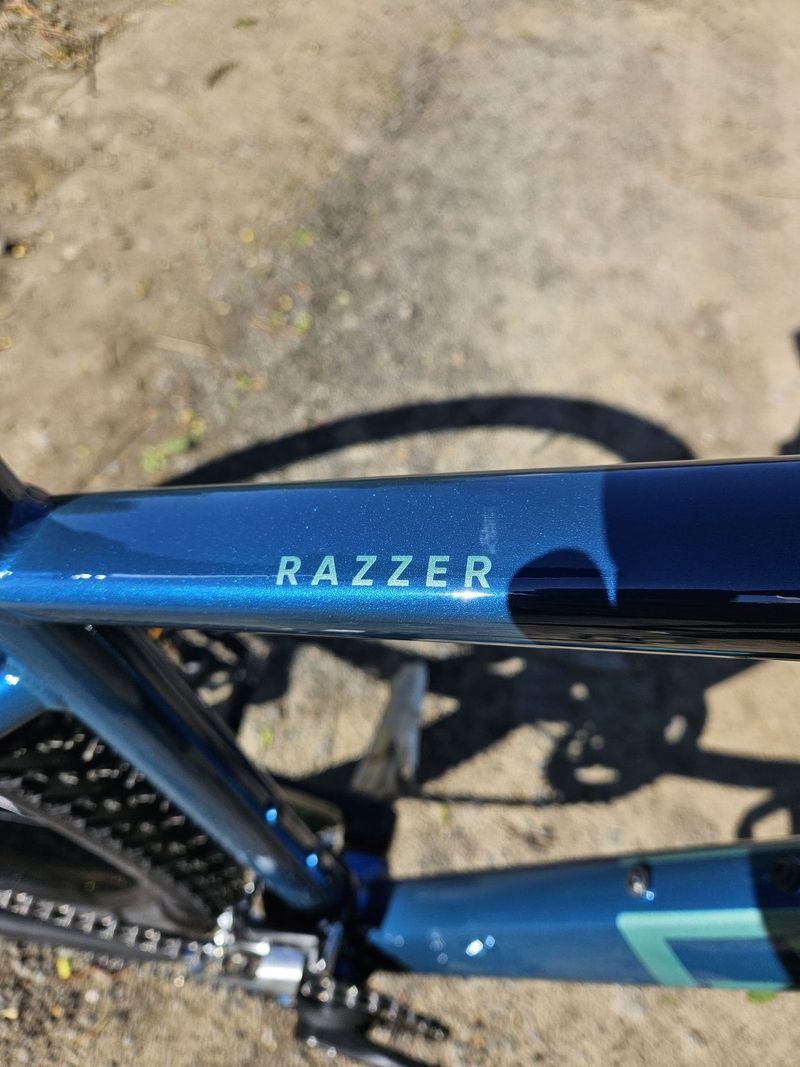 Pells Razzer 3