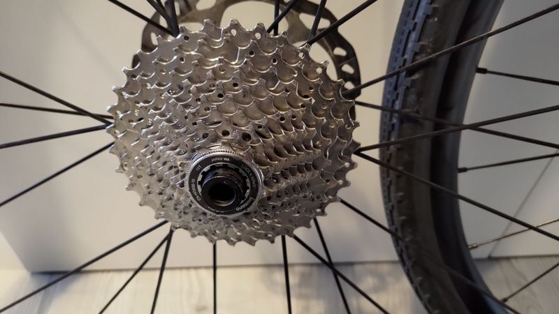 Zapletená gravel kola DT Swiss C 1850 Spline db