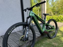 Canyon Spectral:ON CF8 2023 M
