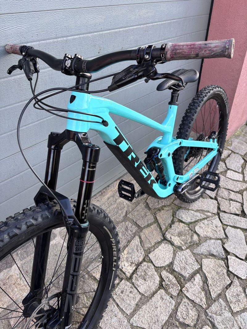 Trek Slash 8 M\L Miami green