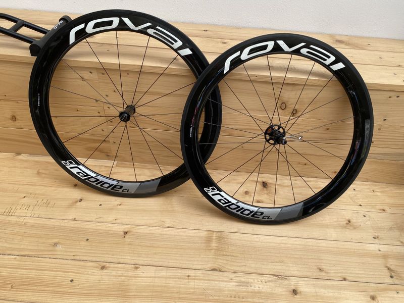 Karbonová kola Roval Rapide CL 60mm - na náhradní díly / dojetí