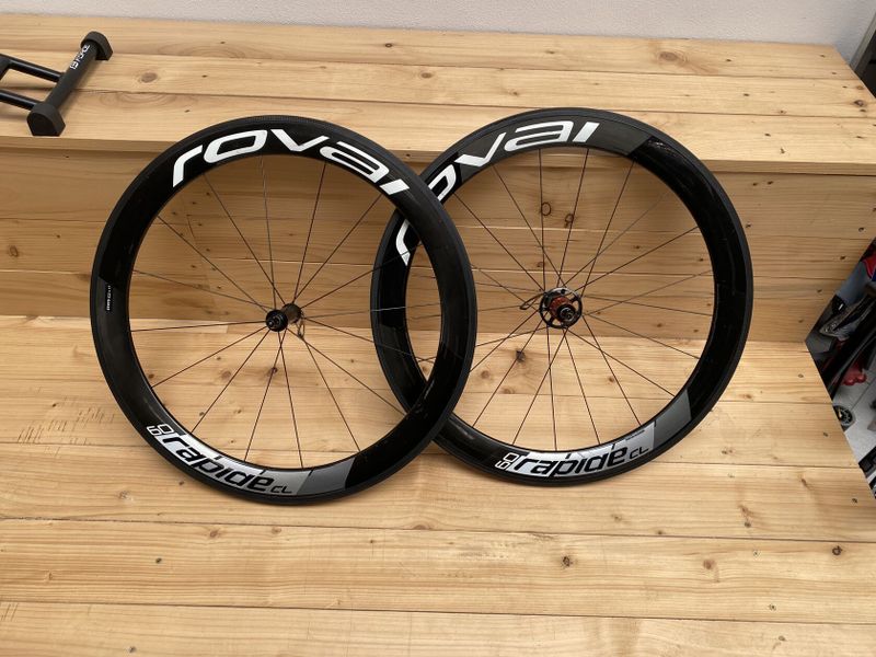 Karbonová kola Roval Rapide CL 60mm - na náhradní díly / dojetí