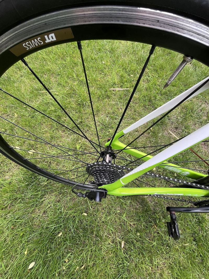 Silniční karbonové kolo Lapierre pulsium 700