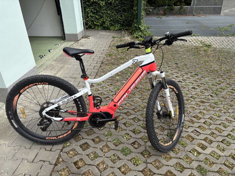Prodám dámské elektrokolo Crussis E-guera 7.7