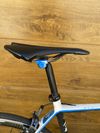 🔥🔥🔥 Focus Cayo vel. M, Shimano Ultegra, Mavic Cosmic, doprava ZDARMA + roční záruka na rám 🤝🤝