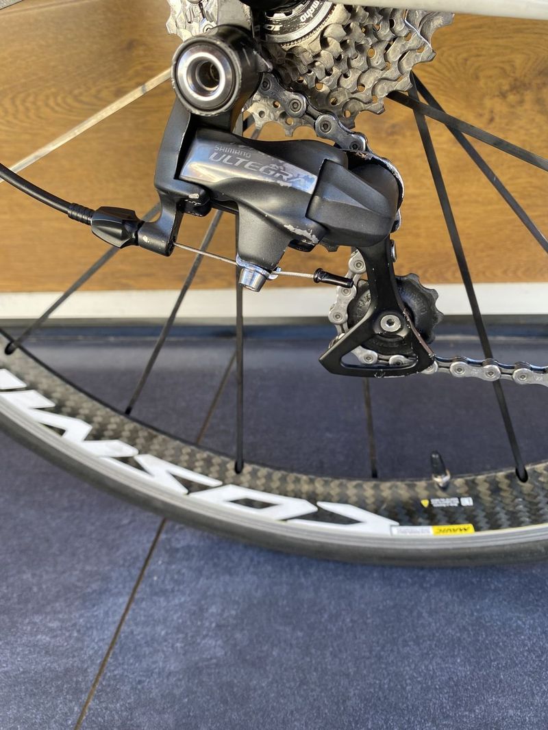 🔥🔥🔥 Focus Cayo vel. M, Shimano Ultegra, Mavic Cosmic, doprava ZDARMA + roční záruka na rám 🤝🤝