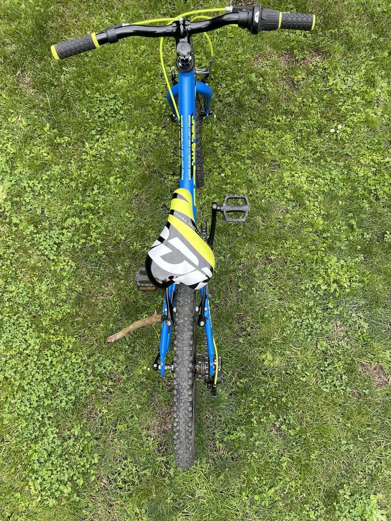 Dětské kolo Core Nipper 20"