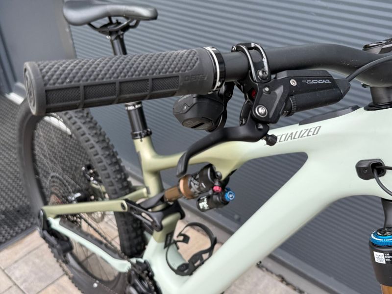 Specialized Levo SL Pro 2024 velikost S3(M) 165-180cm 350km stav nového kola, cena včetně DPH