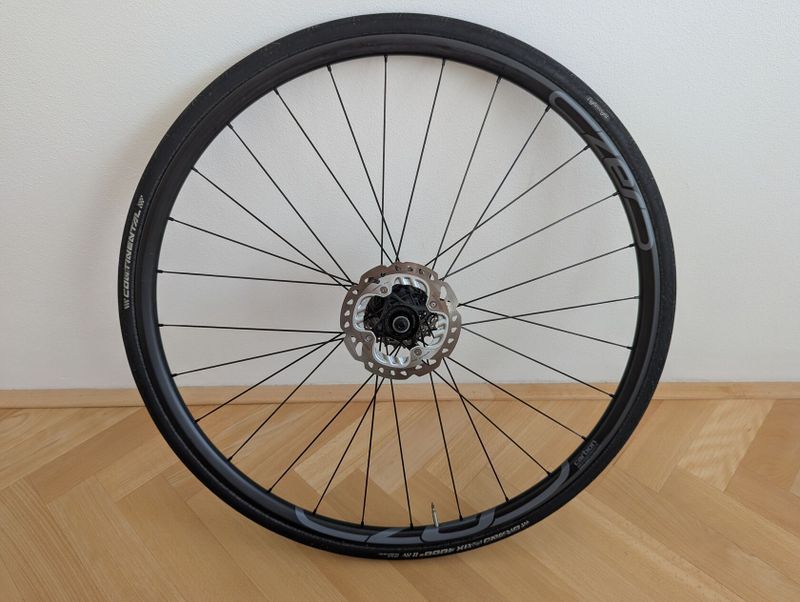 Prodám karbonová silniční kola Cannondale CZero Carbon