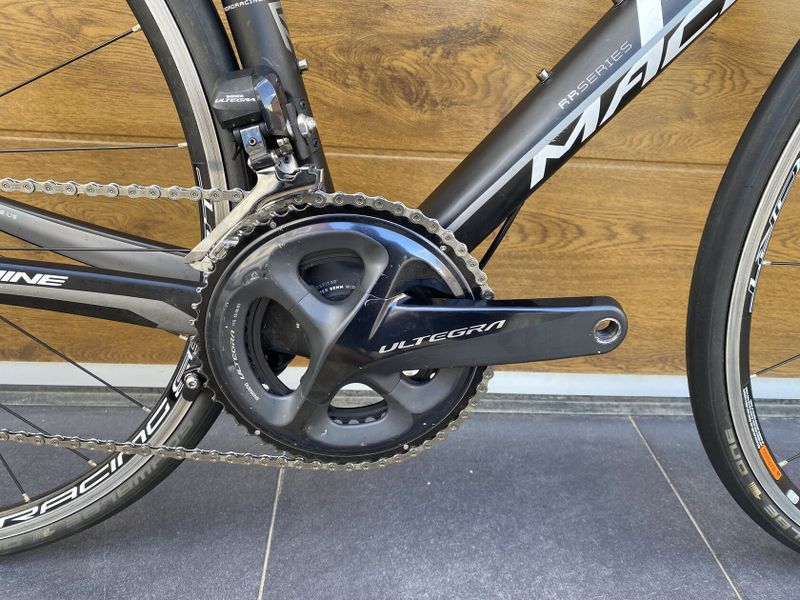 🔥🔥🔥 Rock Machine Raceride 700 vel. M, Ultegra DI2 11s, doprava ZDARMA + roční záruka 🤝🤝🤝