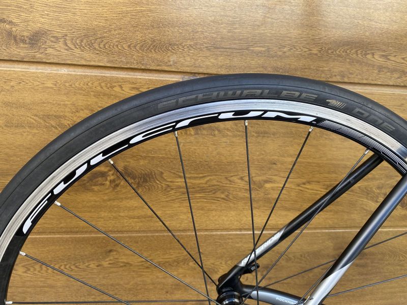 🔥🔥🔥 Rock Machine Raceride 700 vel. M, Ultegra DI2 11s, doprava ZDARMA + roční záruka 🤝🤝🤝