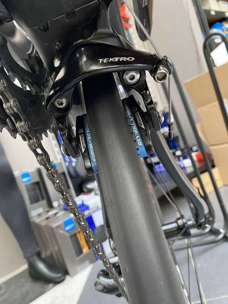 🔥🔥🔥 Rock Machine Raceride 700 vel. M, Ultegra DI2 11s, doprava ZDARMA + roční záruka 🤝🤝🤝