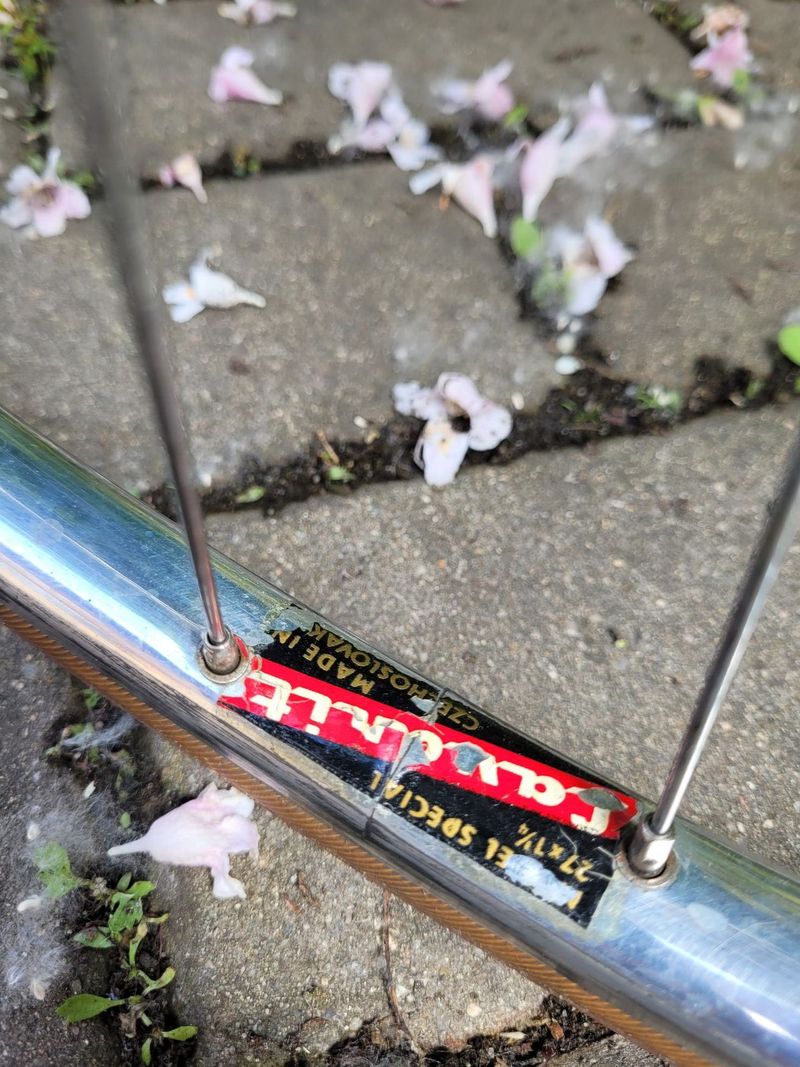Favorit F1 Special 1986, výbava Campagnolo/Cinelli