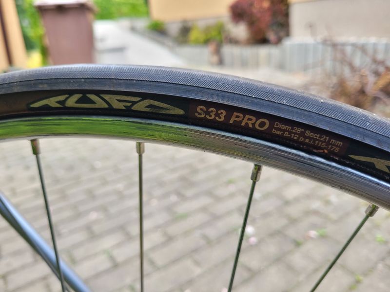 Favorit F1 Special 1986, výbava Campagnolo/Cinelli