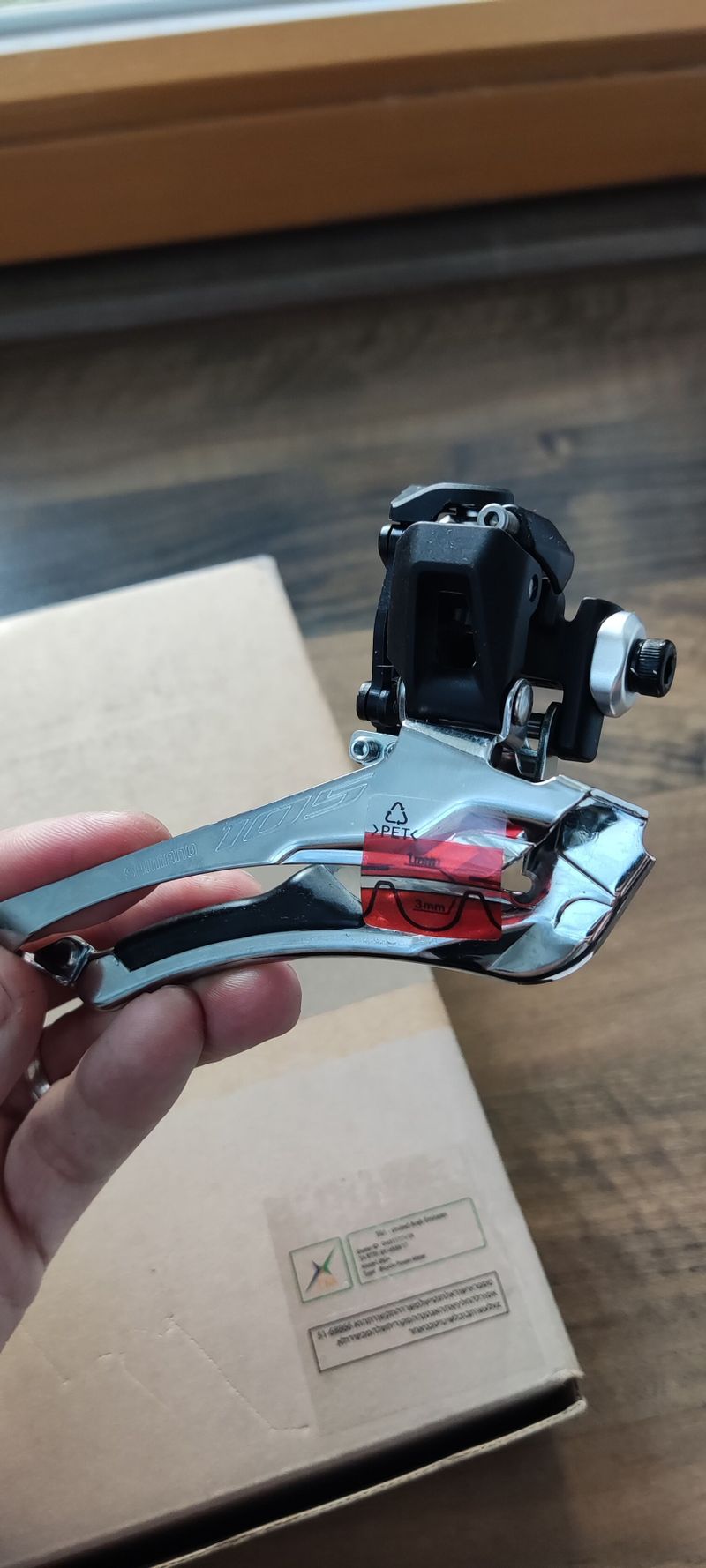 Shimano 105 FD-R7100-F silniční přesmykač