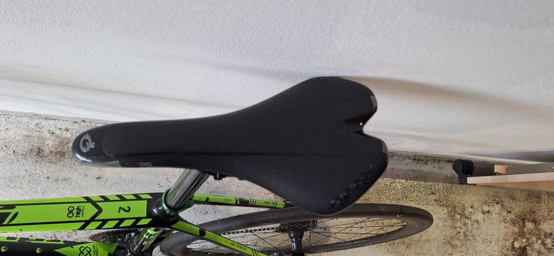 Závodní gravel/cyklokrosové kolo Spyder