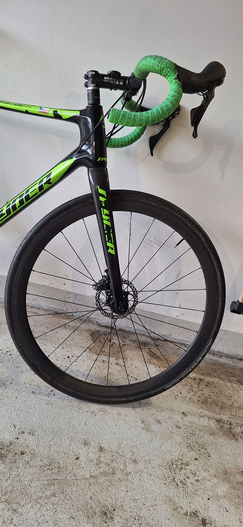 Závodní gravel/cyklokrosové kolo Spyder