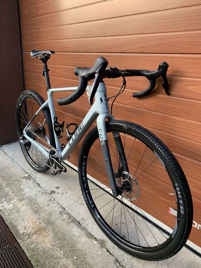 Cube Nuroad C:62 SL velikost 56cm-M”