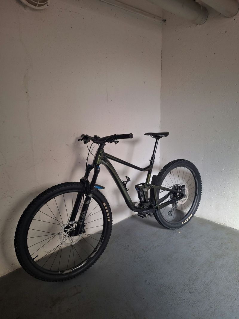Giant Trance L 2022