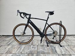 Elektro Gravel FUJI E-JARI, vel. XL, motor FAZUA Ride 50 Evation (55Nm, 250W)
