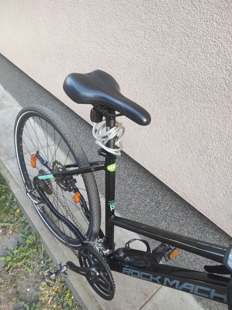 Kolo Rock Machine Crossride (L) Puvodny cena 20 tis