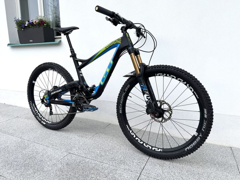 GT Sensor Carbon Pro 15, velikost M, 27.5"