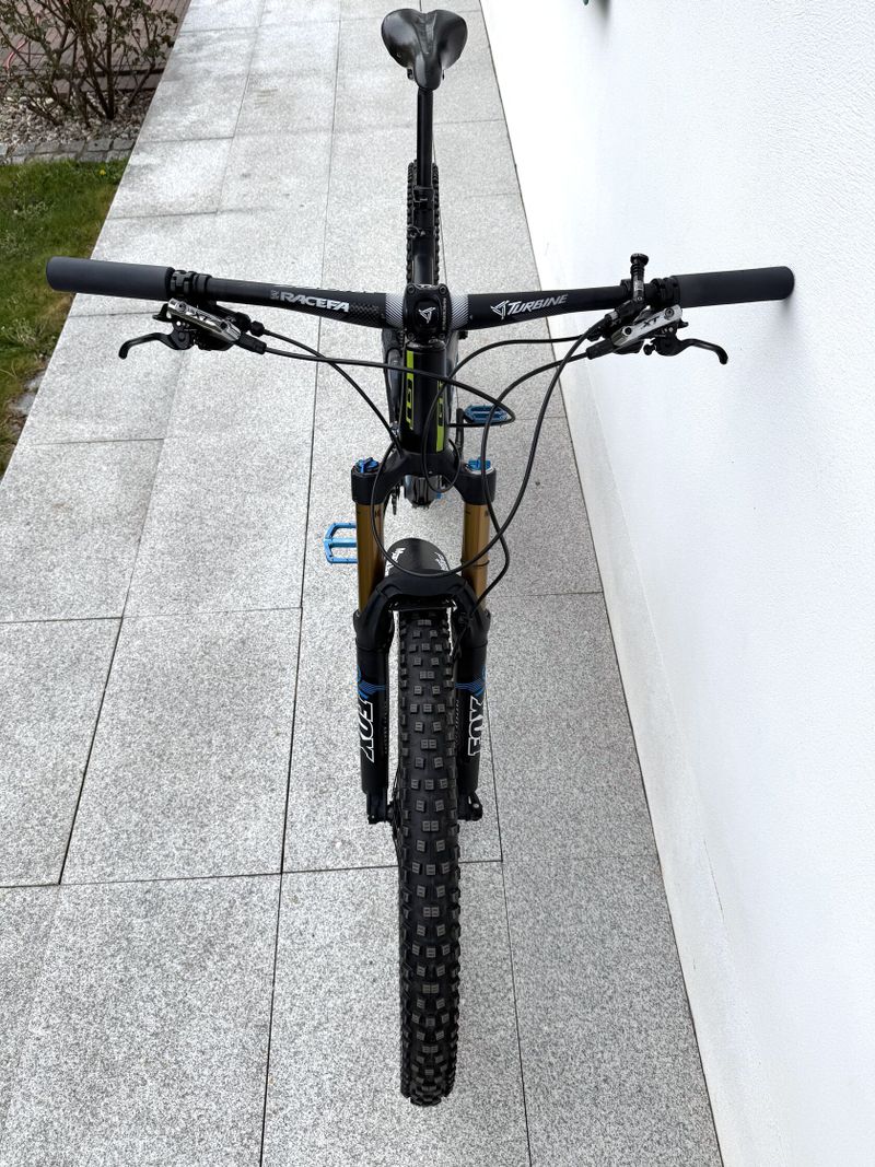 GT Sensor Carbon Pro 15, velikost M, 27.5"