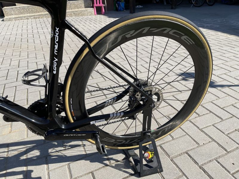 Eddy Merckx 525 Shimano Dura Ace Di2