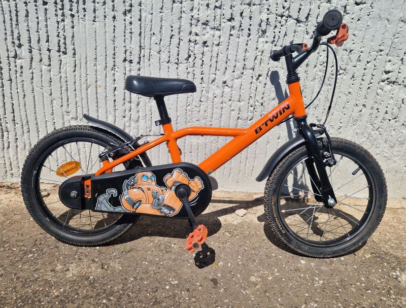 BTWIN 500 Robot 16"