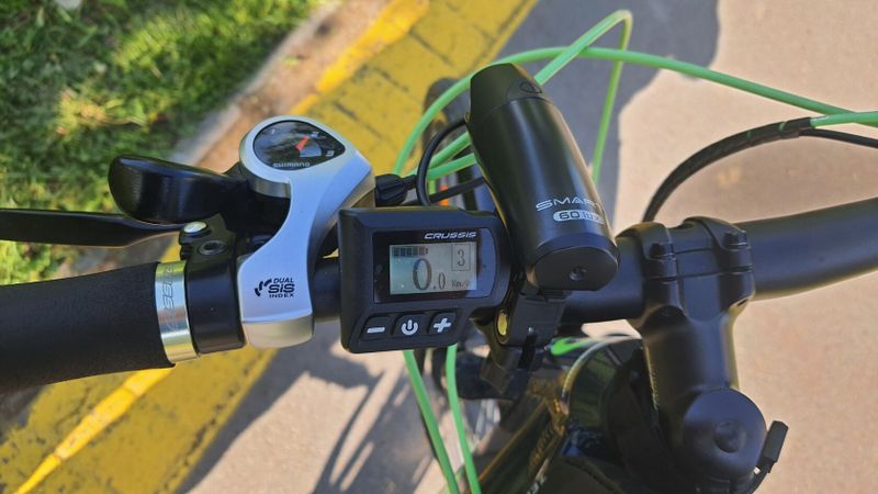 Crussis e-cross