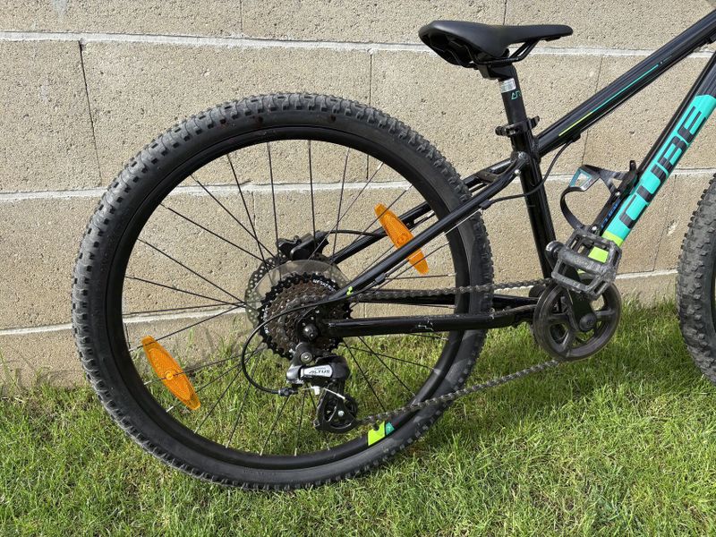 Cube Acid 240 Disc black n green