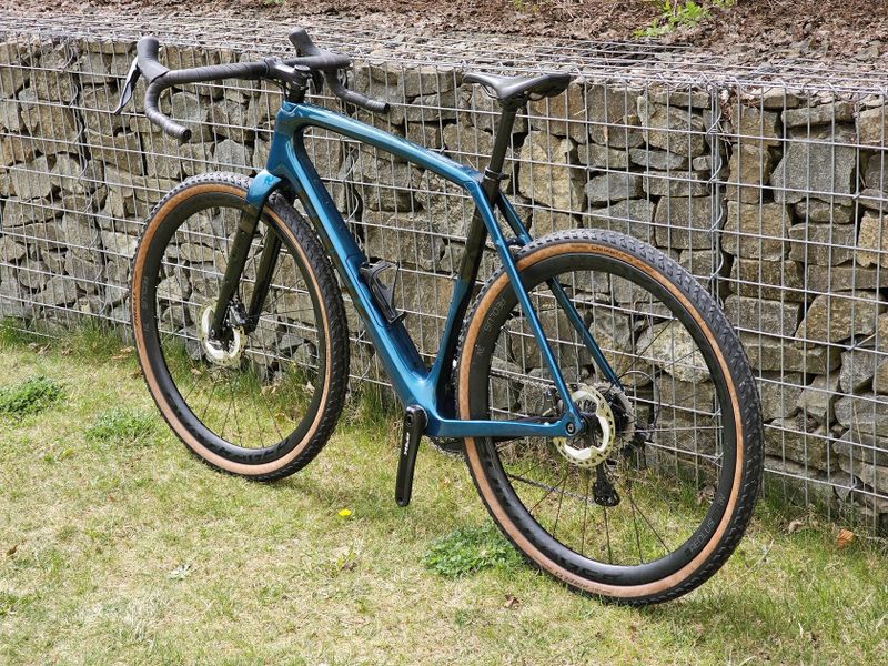Trek Checkpoint SL7