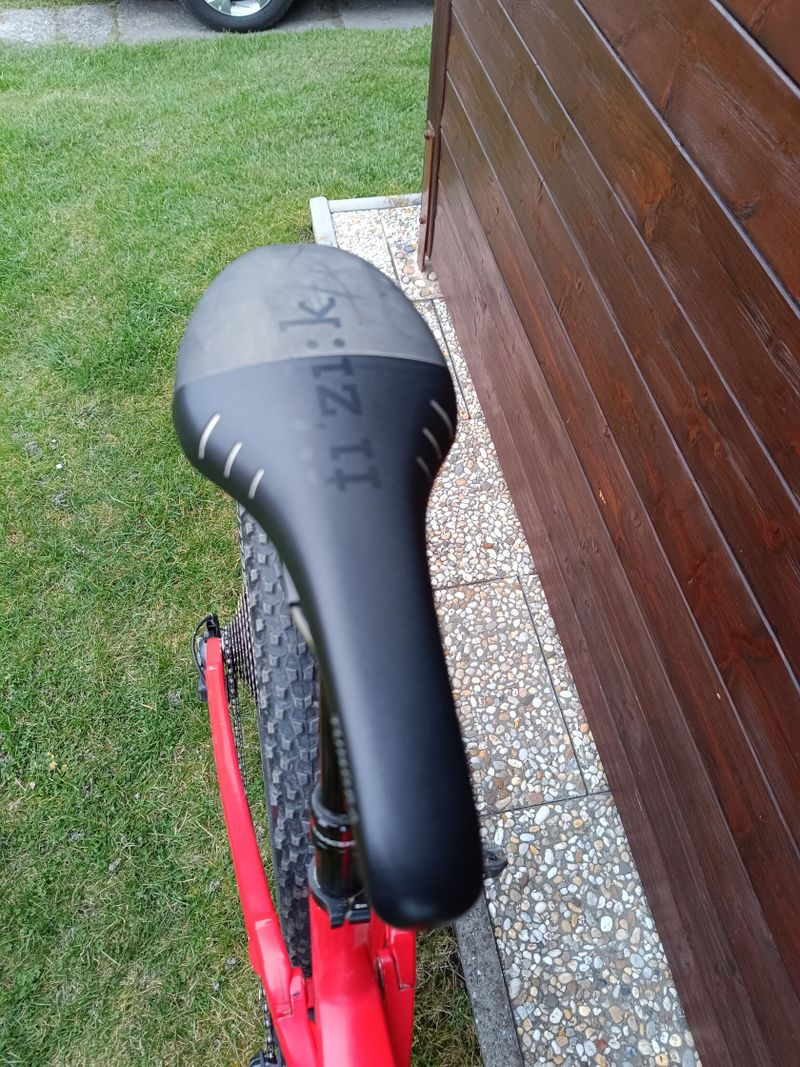 KARBONOVÉ ELEKTROKOLO BMC SPEEDFOX AMP TWO - vel. M