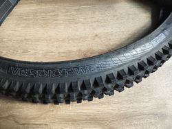 WTB Verdict Wet TCS Tough/TriTec High Grip 27,5 x 2,50" MTB plášť kevlar černý