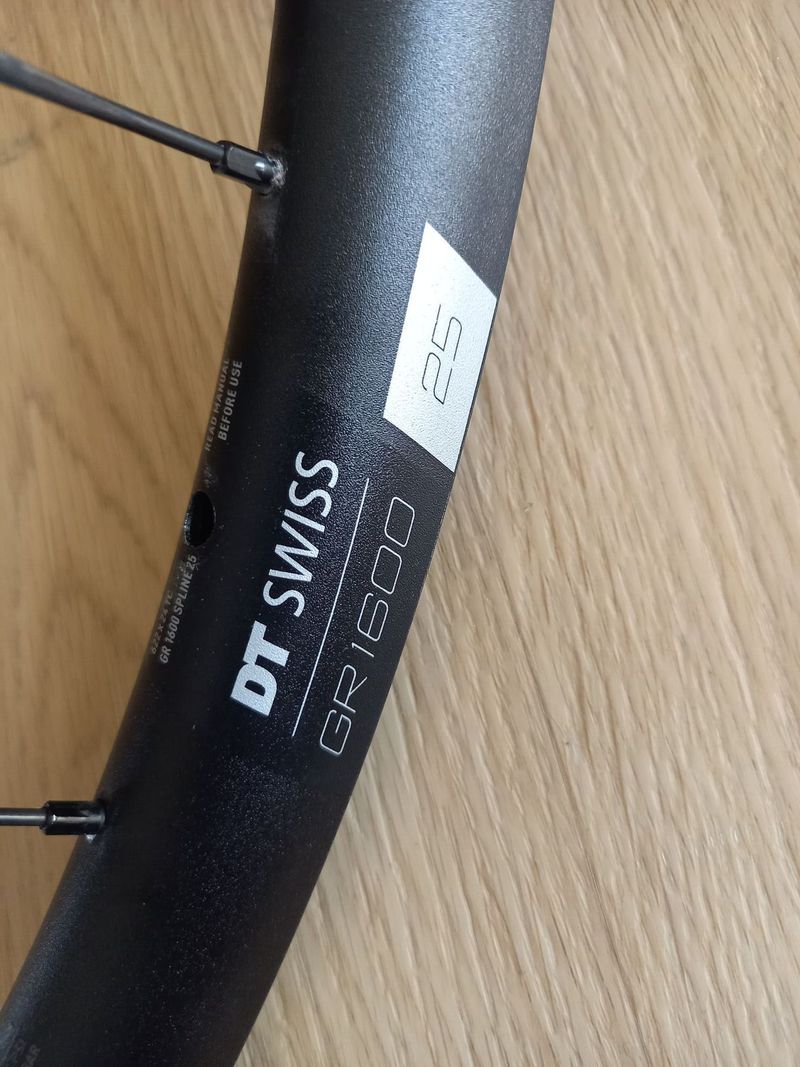 DT Swiss GR1600 spline 25