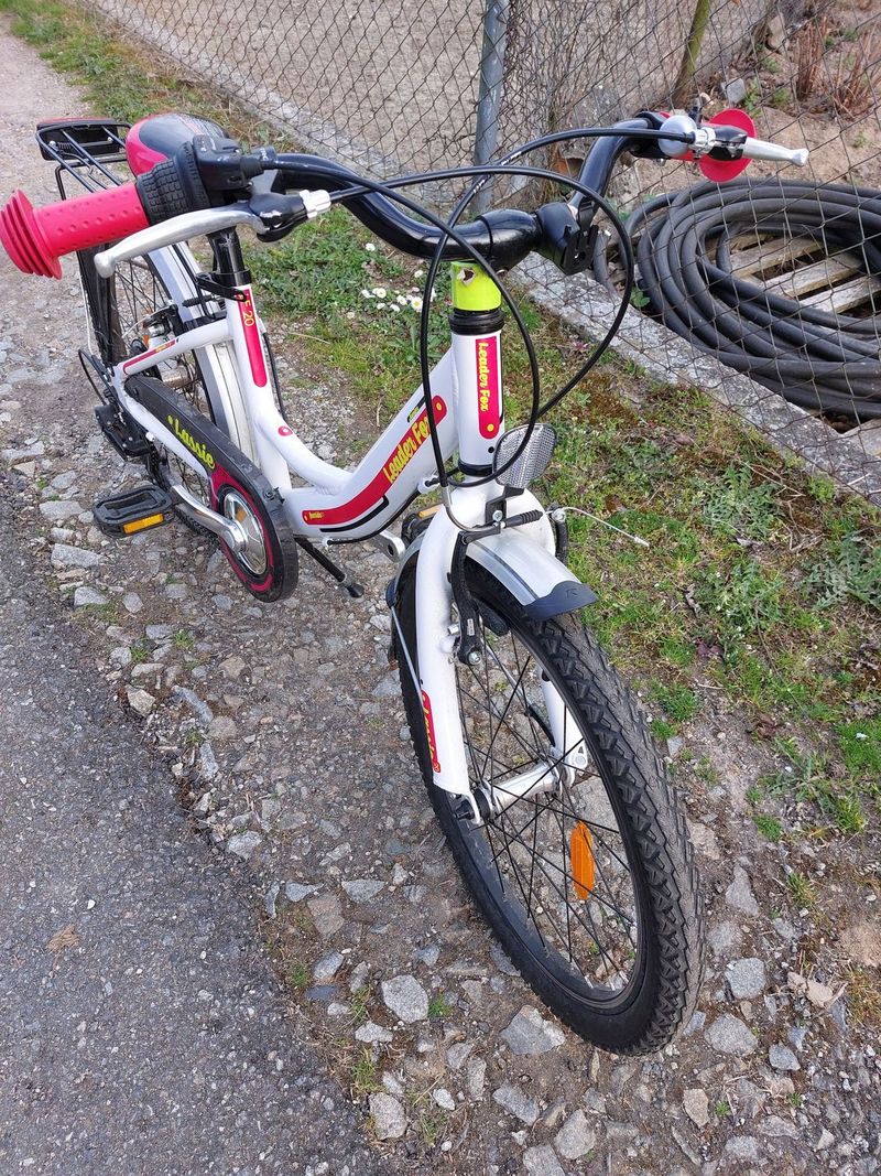Dětské (dívčí) kolo Leader Fox Lassie 20"