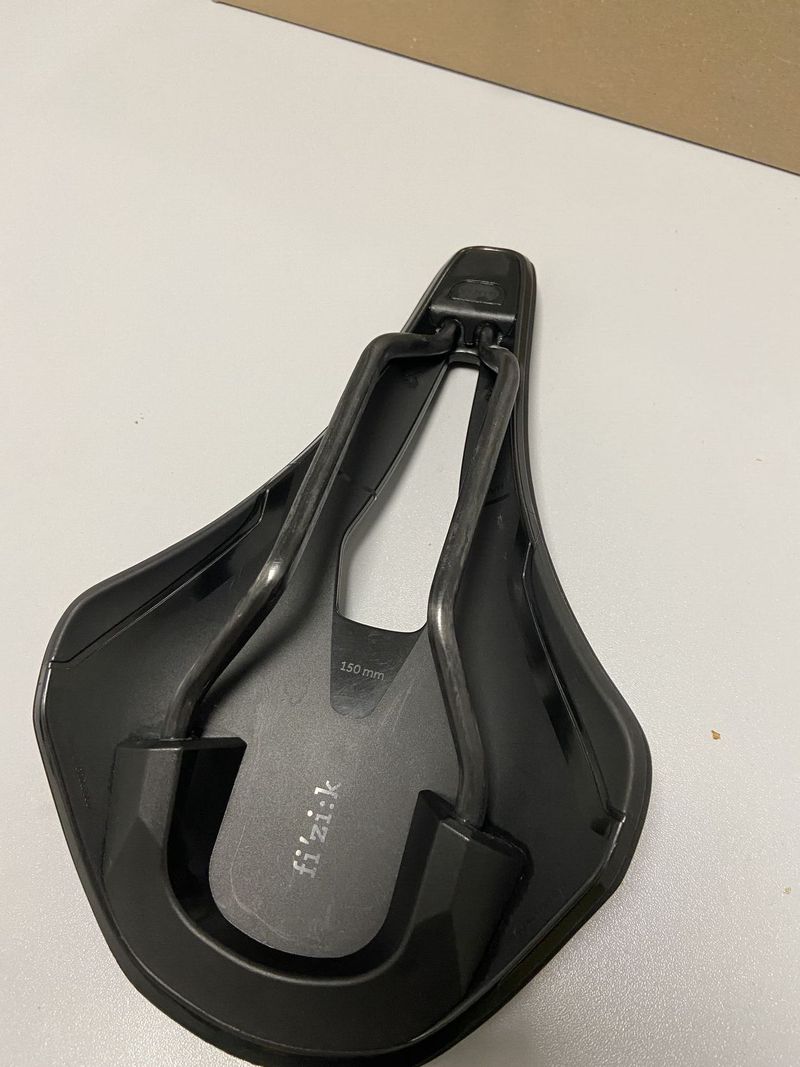 Fizik Vento Argo R1