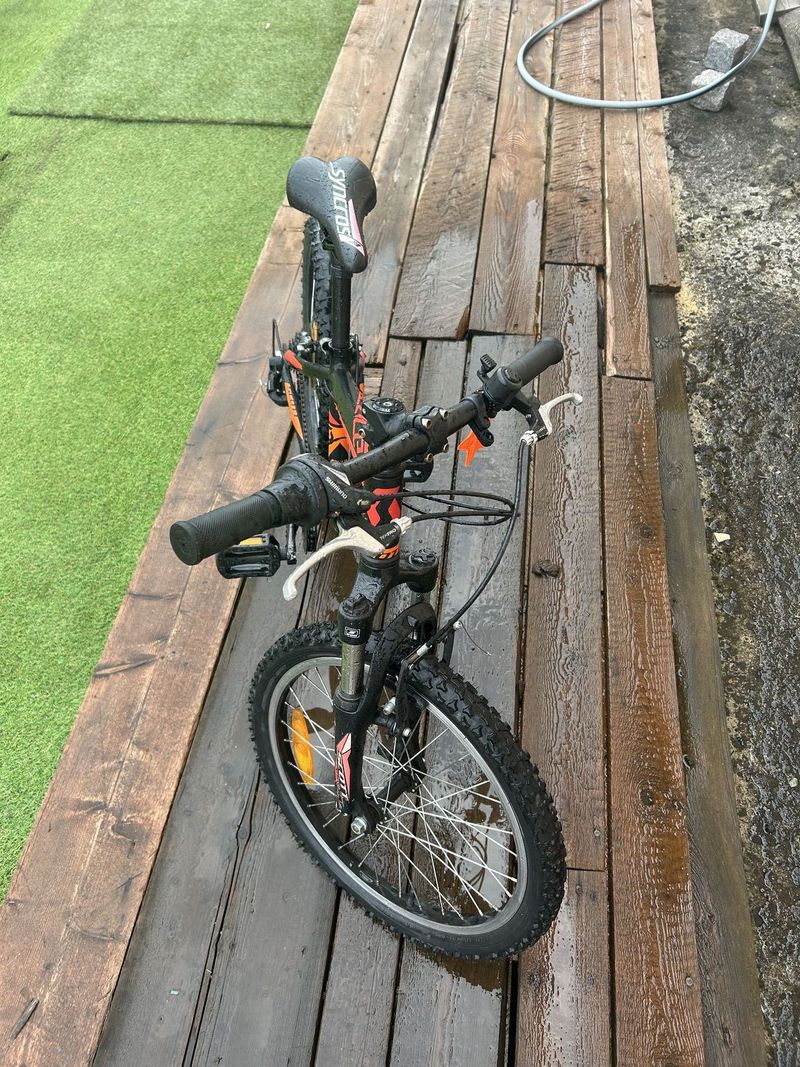 Dětské kolo Scott 20’’