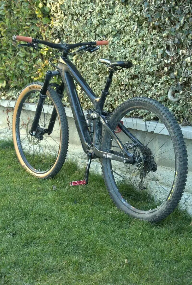 Trek Slash 9.8