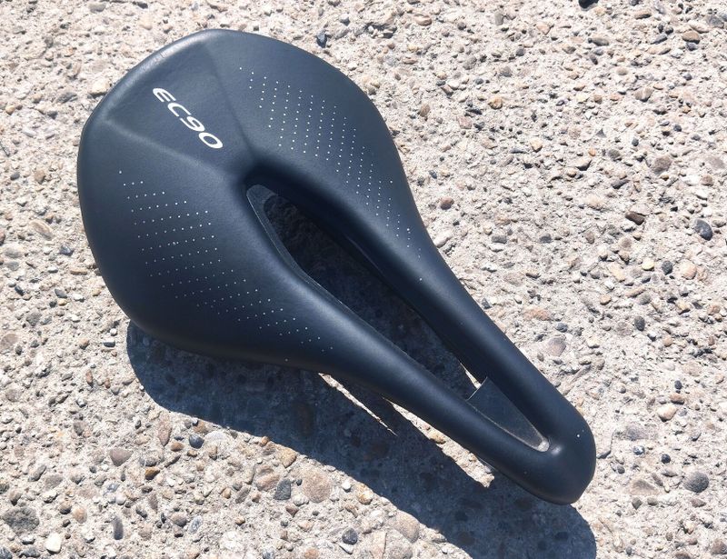 Sedlo EC90 