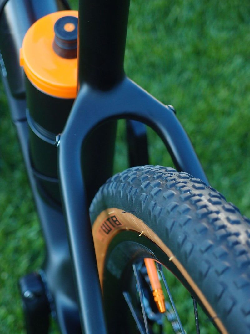 Carbon Gravel Custom 2025, Shimano GRX 2x11, M/L (175-185cm)