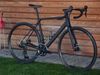 Carbon endurance/cestný kolo 2025, Shimano 105 2x12, M, 8kg