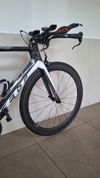 Triatlonové kolo Felt B16 vel. 54, s karbonovými koly