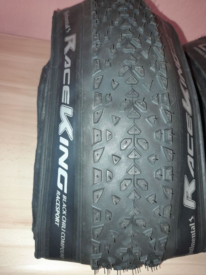 2 ks Continental Race King Racesport 29x2,2, nové, 509 gramů