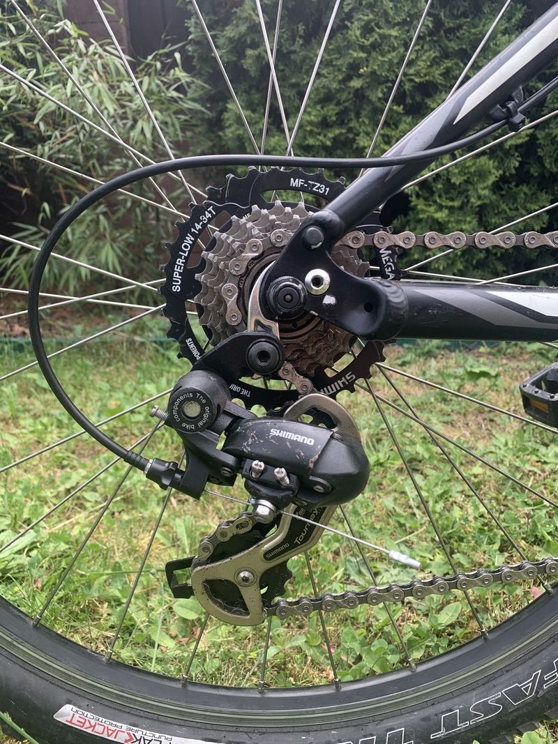 Horské kolo Specialized Hardrock – rám S, kola 26"