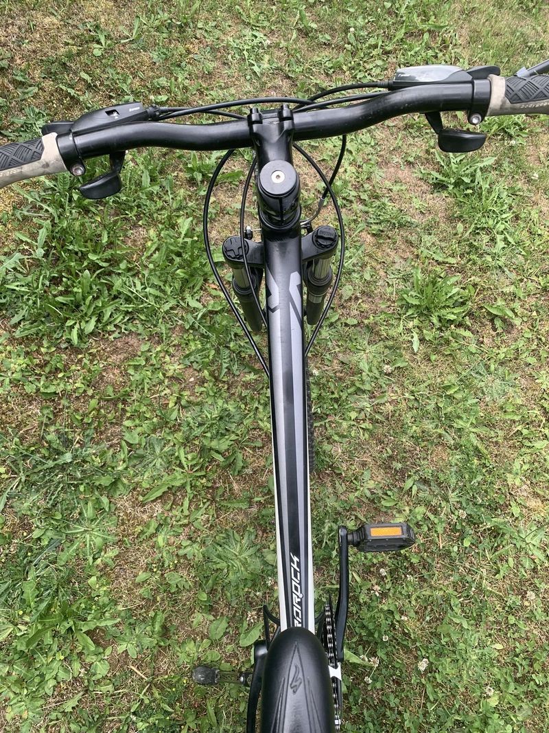 Horské kolo Specialized Hardrock – rám S, kola 26"