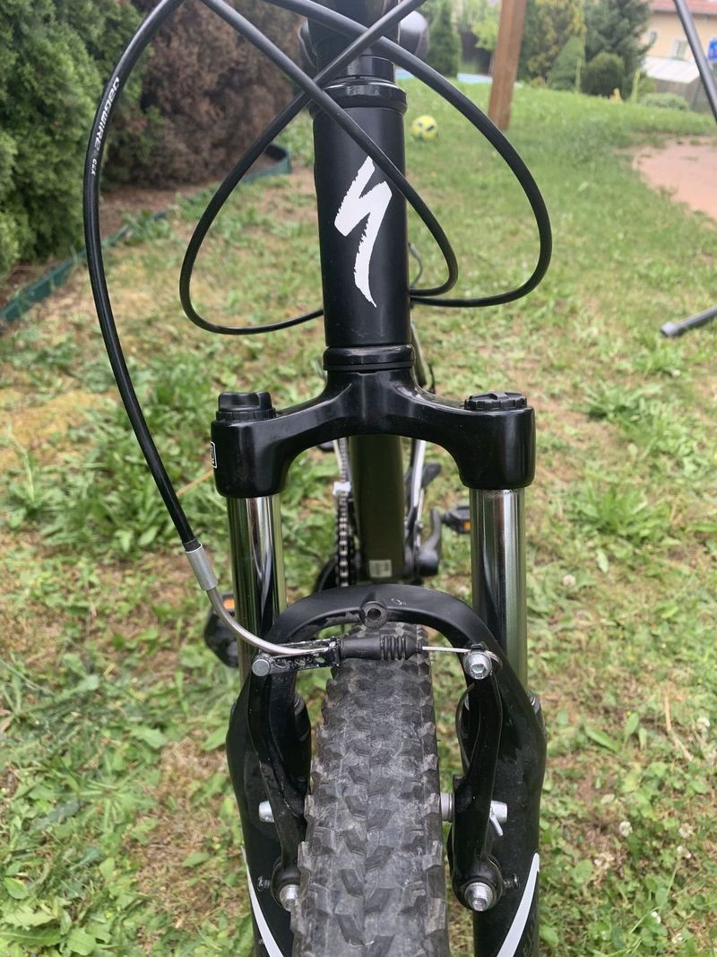 Horské kolo Specialized Hardrock – rám S, kola 26"