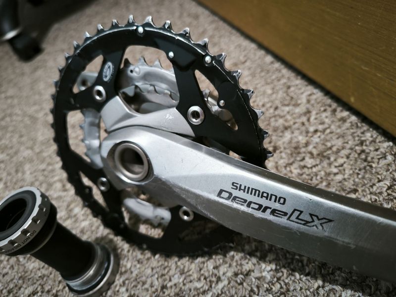 Shimano LX kliky 3x9 175mm