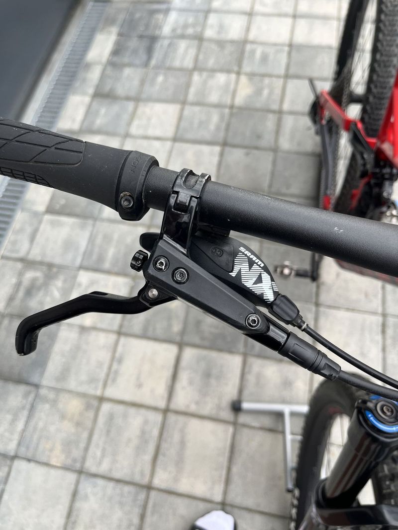 GHOST SLAMR 6.9 LC Karbon 1.Majitel