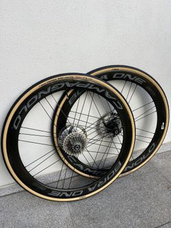 Campagnolo Bora One 50 | Vittoria Corsa Pro 28c | Ultegra R8100
